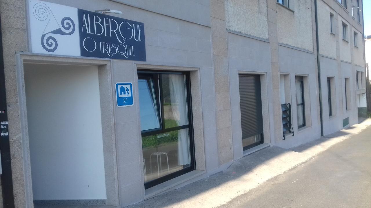 Albergue O Trisquel O Pedrouzo Luaran gambar